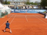 Risultati Atp Monaco di Baviera 1-2-3-4 maggio 2017 Tabellone LIVE Tennis Tempo Reale Germania. Alex Zverev, Bautista Agut, Klizan, Chung, Pella e Zeballos tra i giocatori in gara nel torneo di singolare maschile. Ecco tutti i punteggi degli ottavi di finale